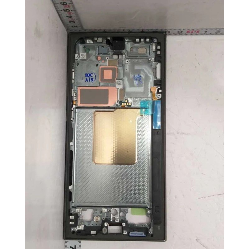 Pièces détachées Samsung Châssis intermédiaire Samsung Galaxy S24